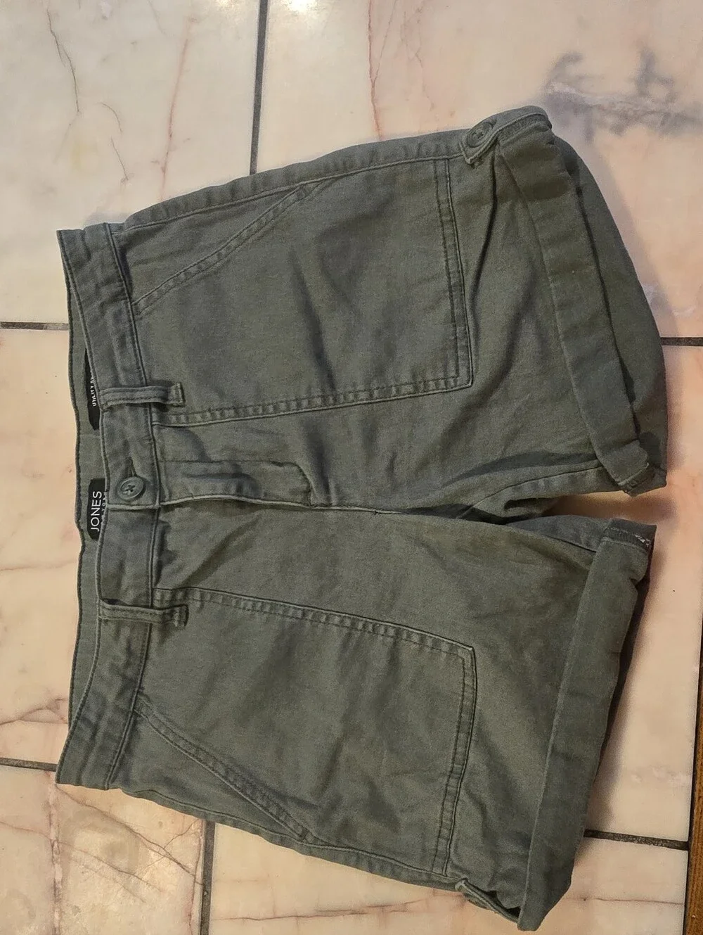 Jones New York Olive Green Women's Utility Shorts